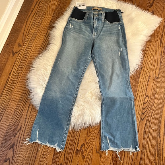 Joe's Jeans Callie Maternity Denim - Picture 5 of 6